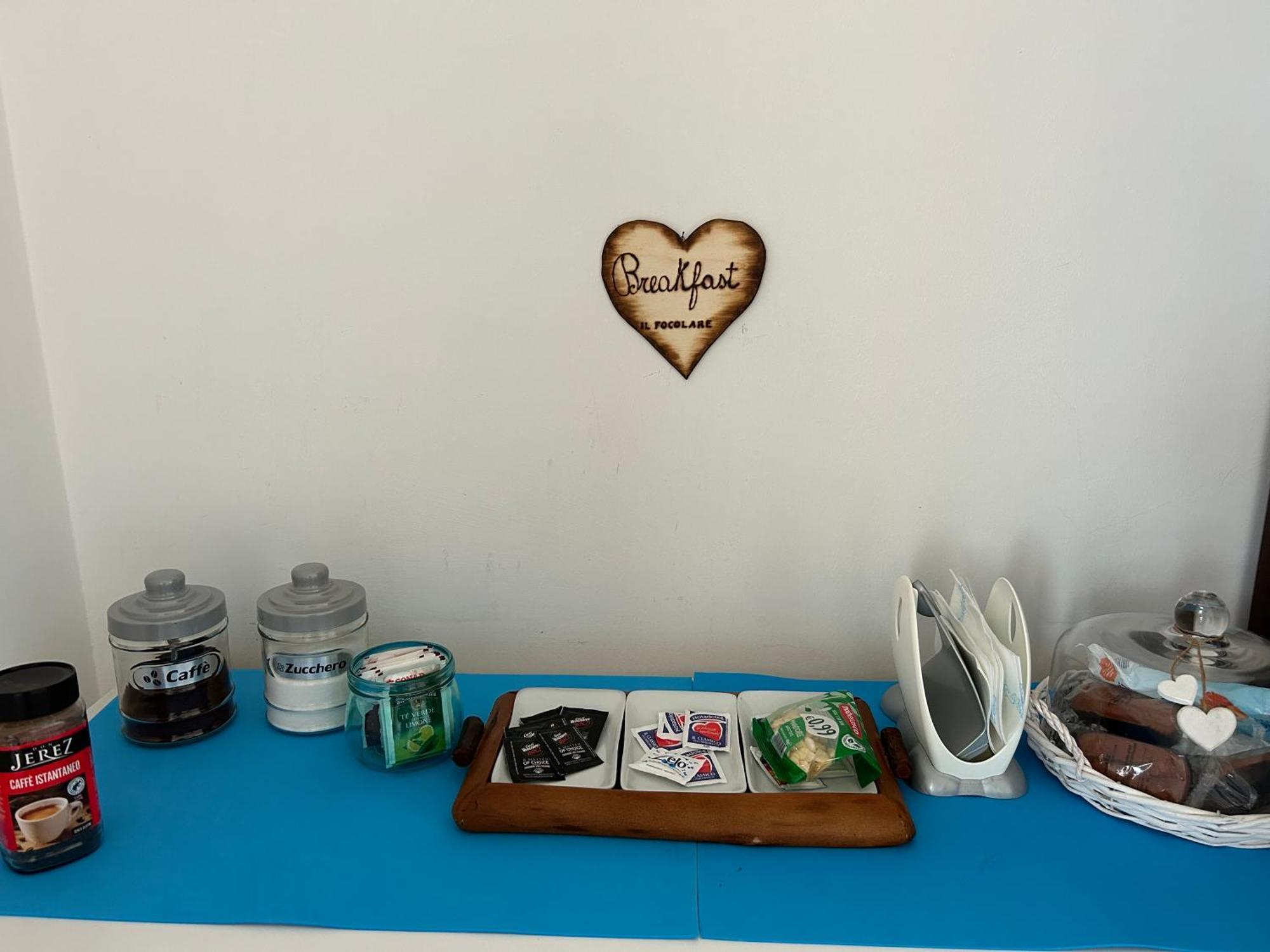 Salento Casa Vacanza Il Focolare Torchiarolo ภายนอก รูปภาพ